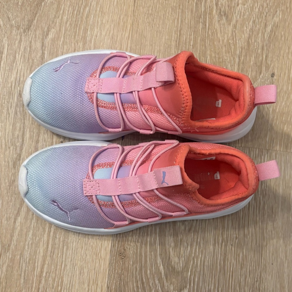 PUMA One4All 2.0 Friendship Bracelet
Slip-On Sneaker - Picture 2 of 11